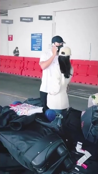 粉絲拍下的孫藝珍瞬間