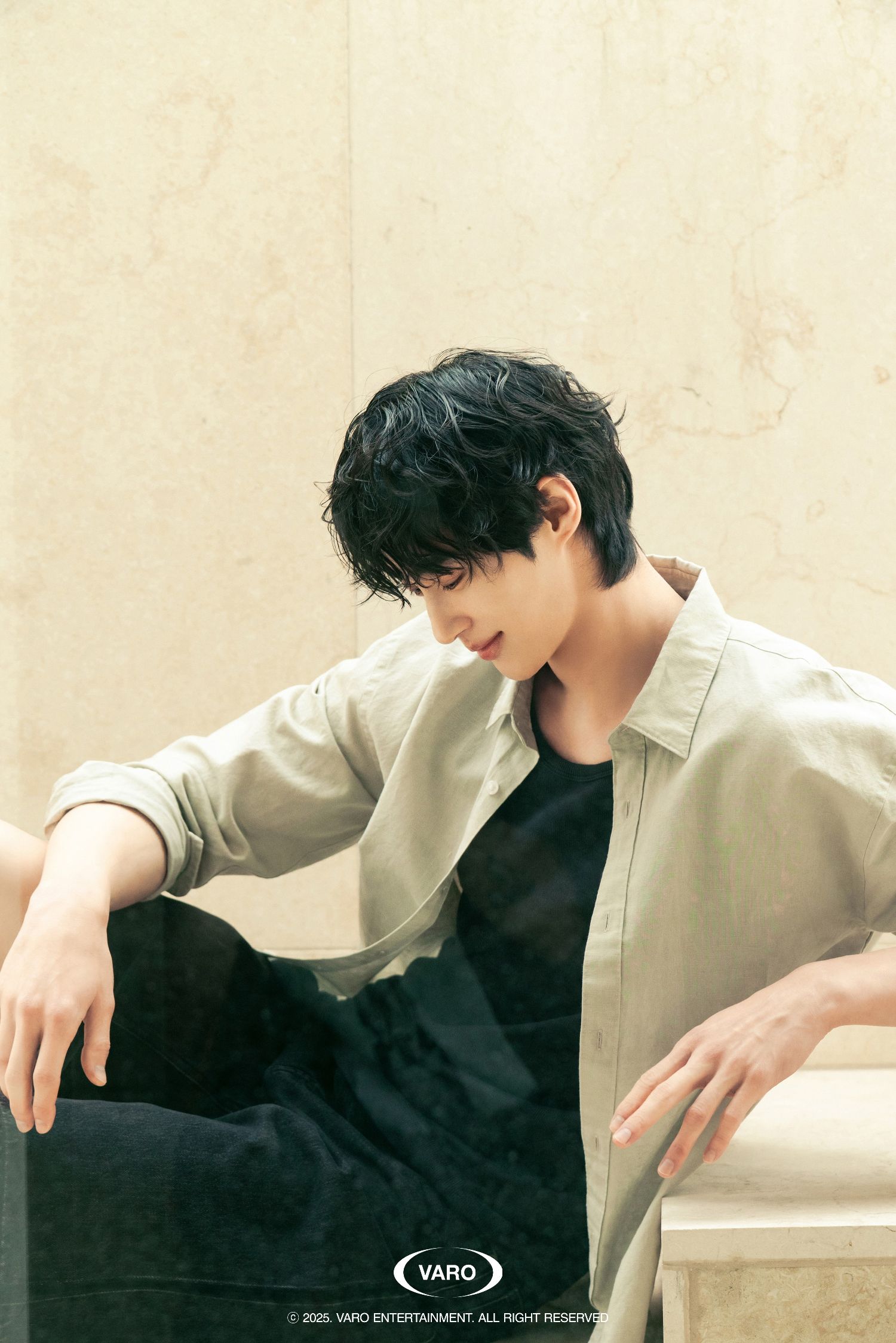 Recent activity shot of Byeon Wooseok
