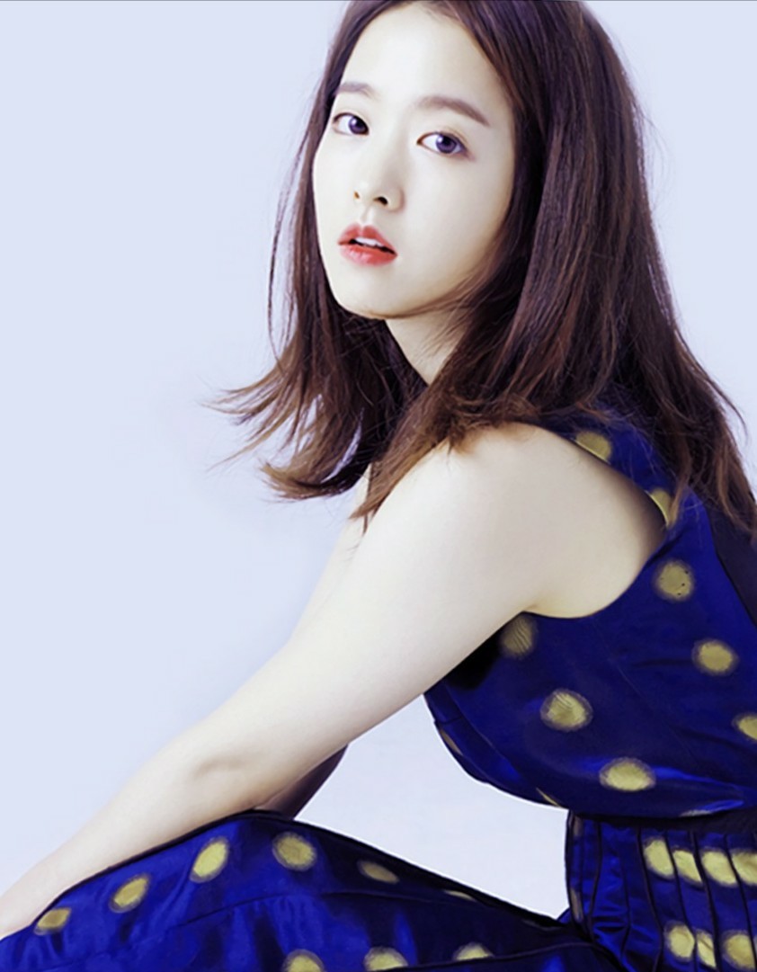 A moment captured by a fan of Park Boyoung