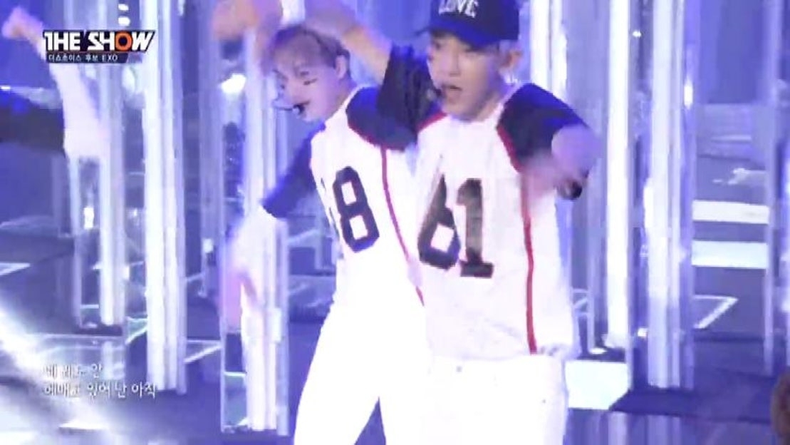 Cuplikan di balik layar dari Doh Kyungsoo (D.O.)