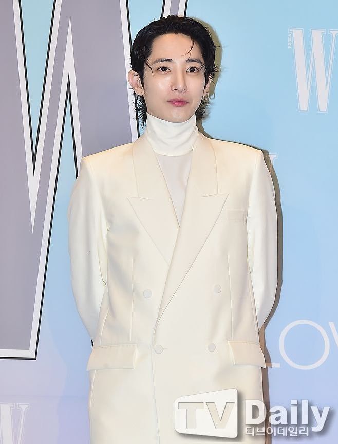 Behind-the-scenes cut of Lee Soohyuk