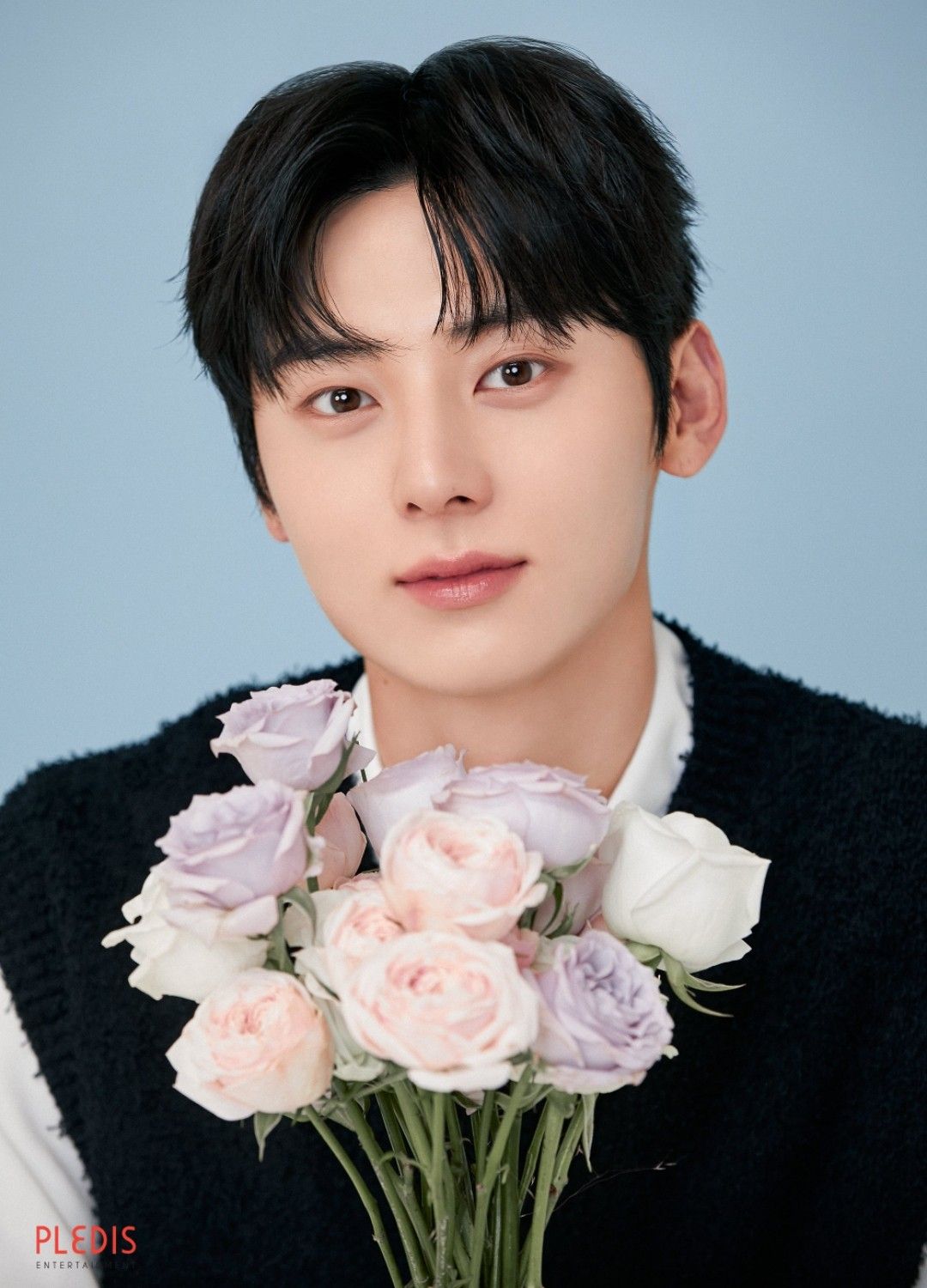 Behind-the-scenes cut of Hwang Minhyun