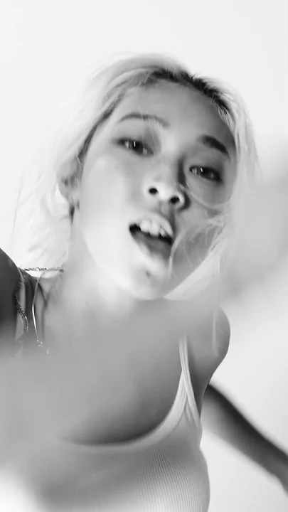 A moment captured by a fan of KYOKA