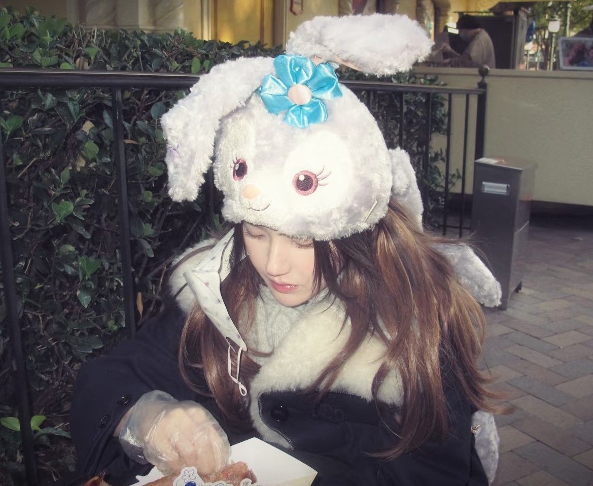 A moment captured by a fan of Zhao Lusi