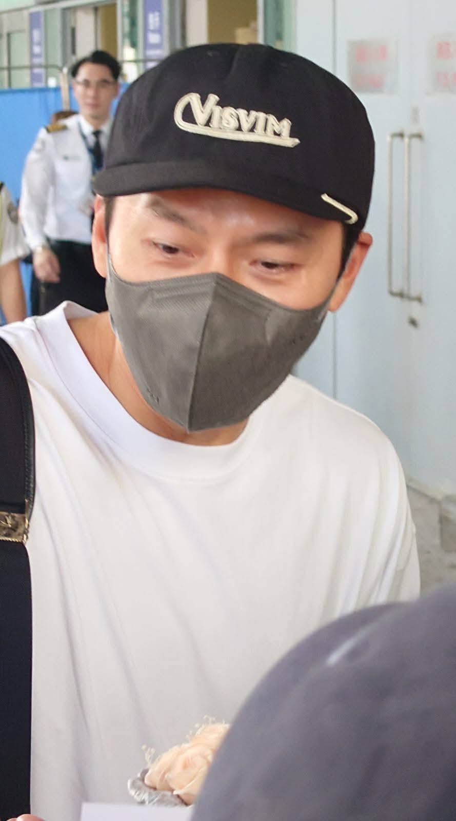 Cuplikan di balik layar dari Hyun Bin