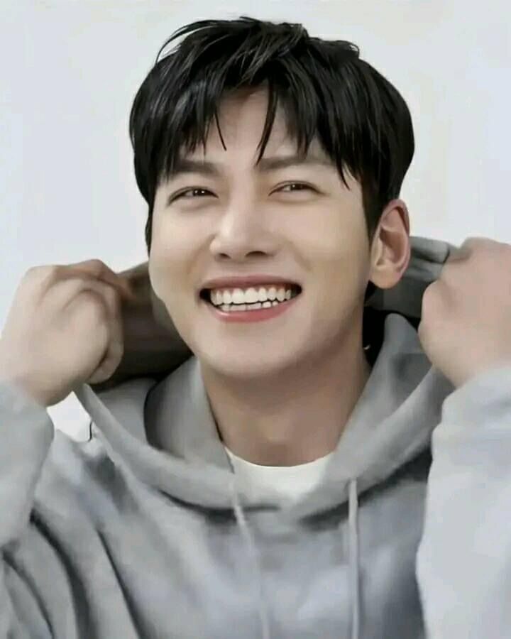 A moment captured by a fan of Ji Changwook