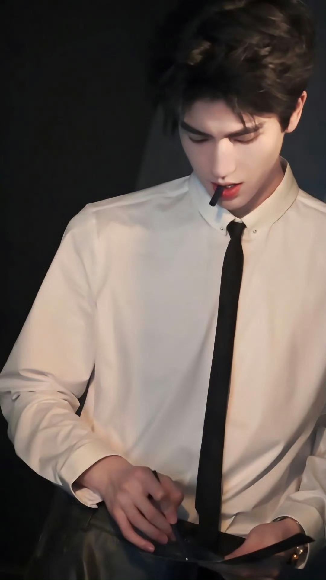 Latest photo of Zhang Linghe