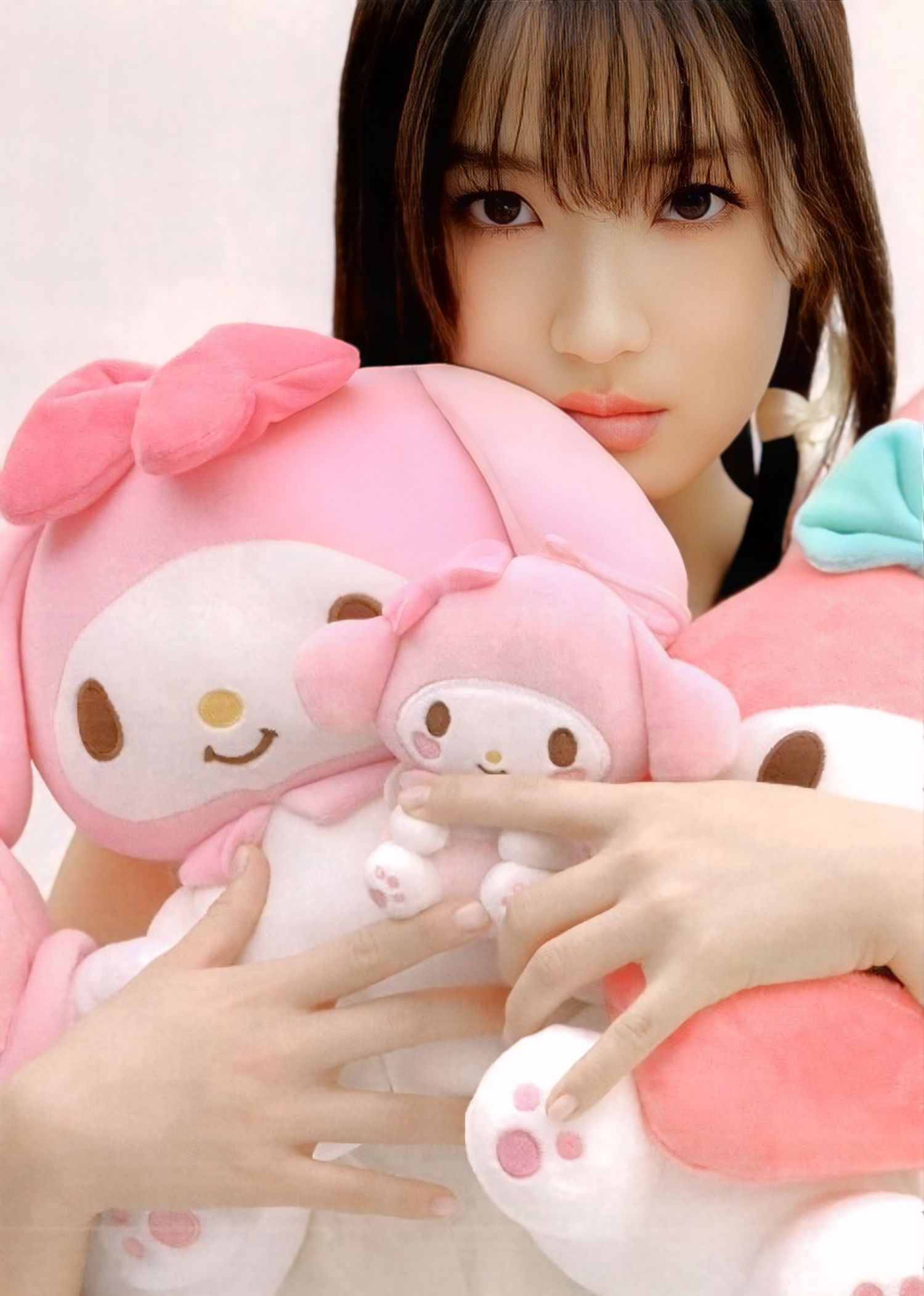 Recent activity shot of Kim Hyeyoon