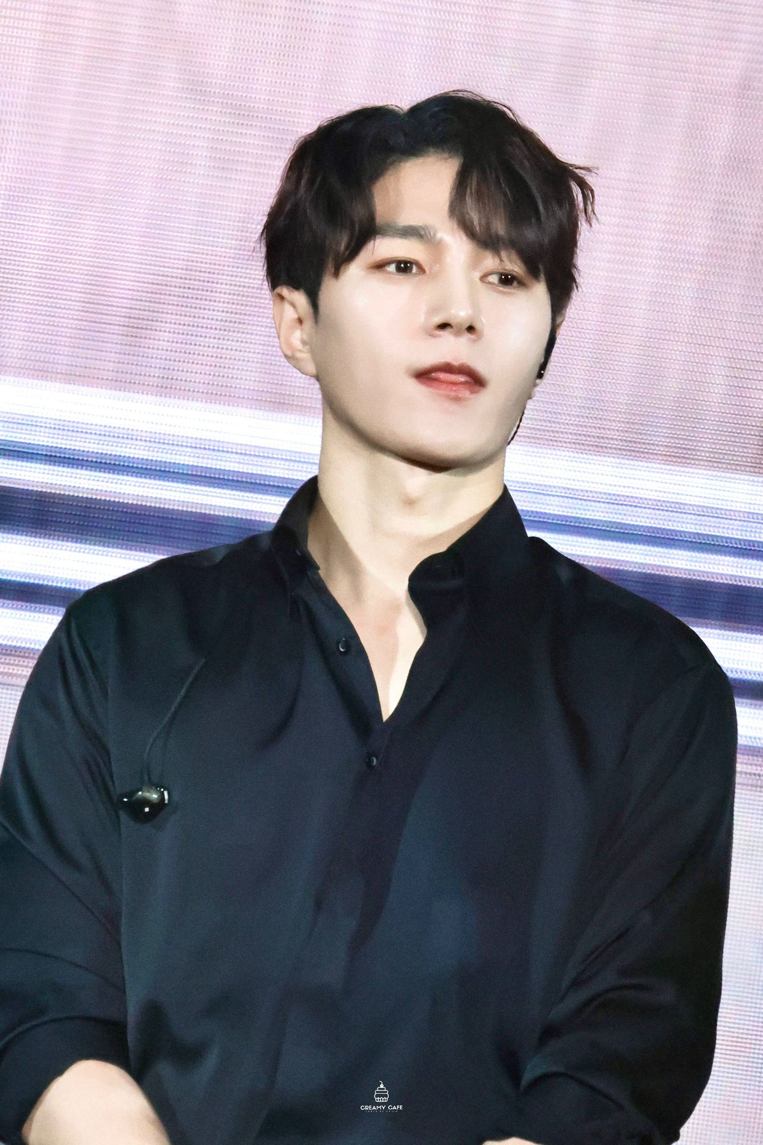 Recent activity shot of Kim Myungsoo (L)