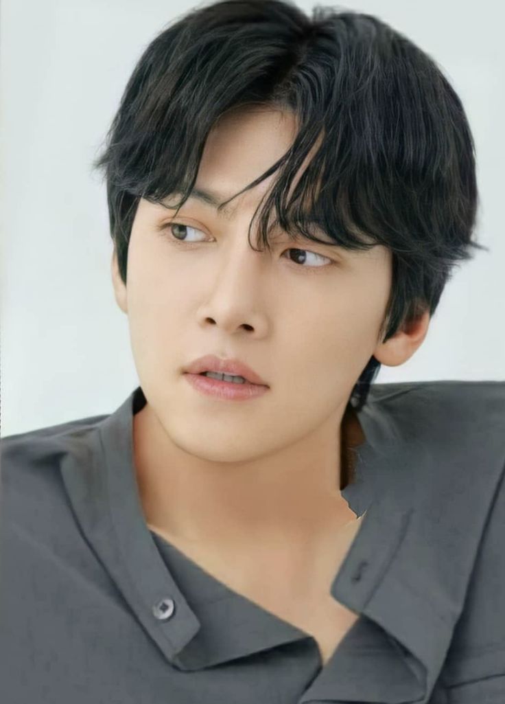 粉丝拍下的池昌旭瞬间