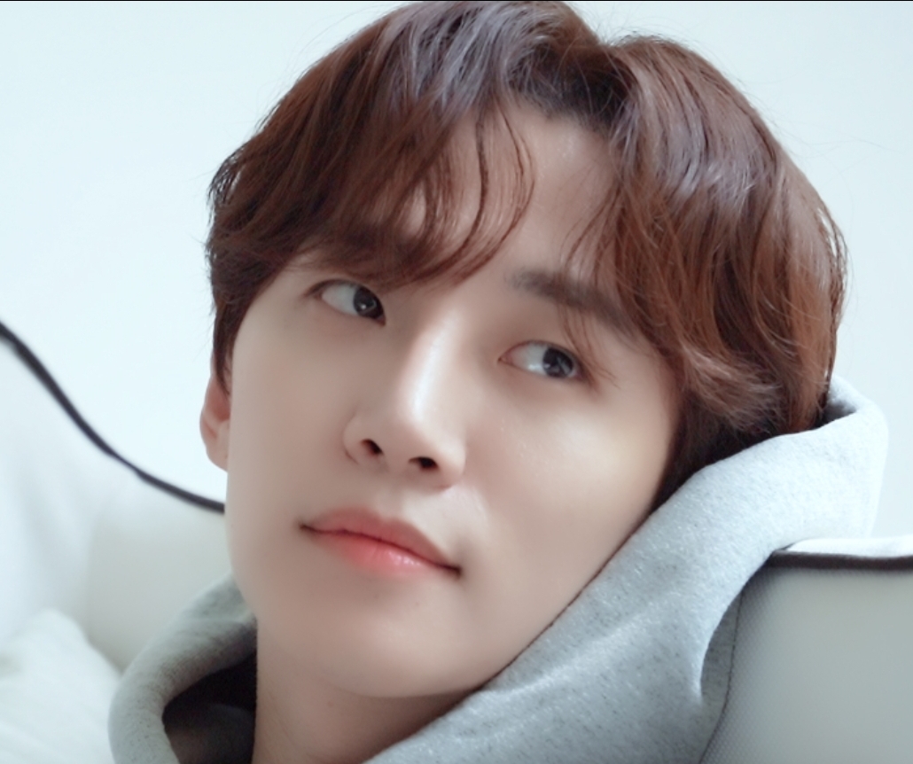 Momen yang diabadikan oleh penggemar Lee Junho