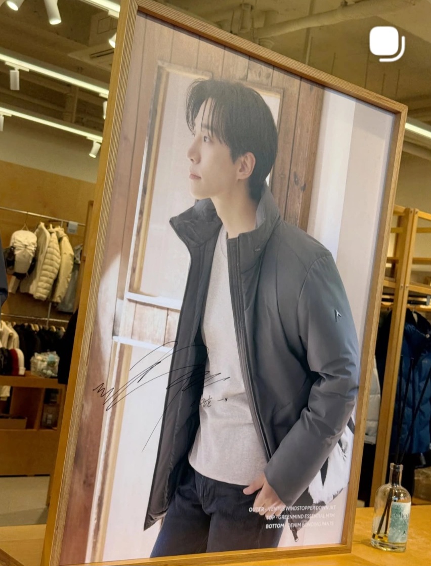 Recent activity shot of Lee Junho