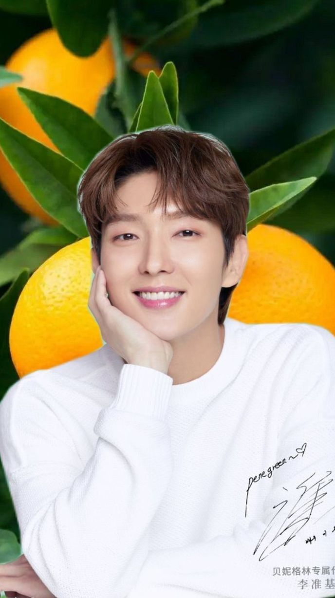 Behind-the-scenes cut of Lee Joongi