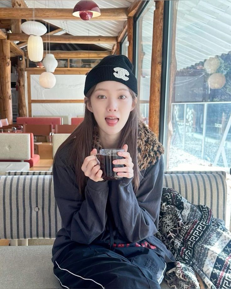 Recent activity shot of Lee Sungkyung