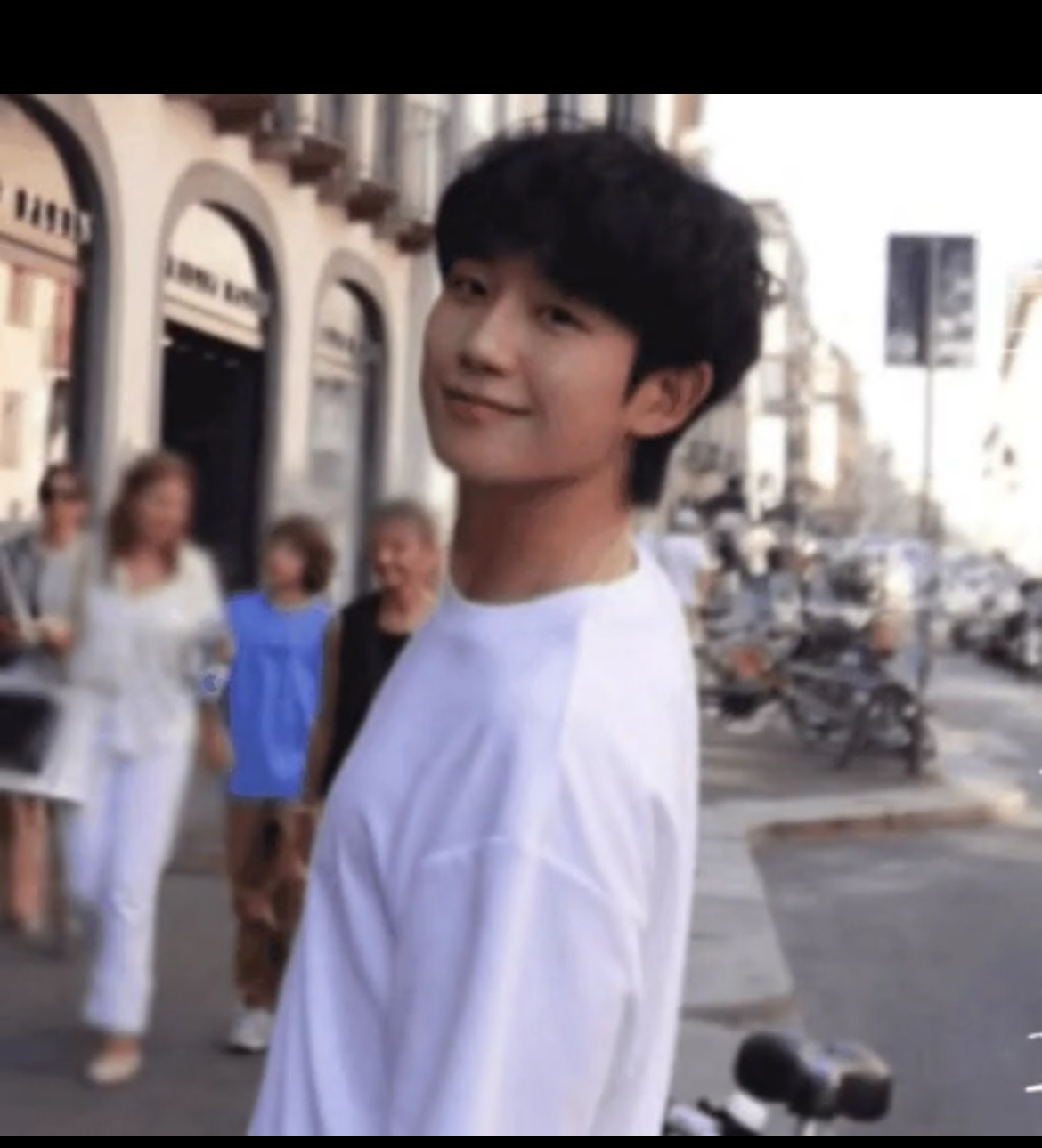 Latest photo of Jung Haein