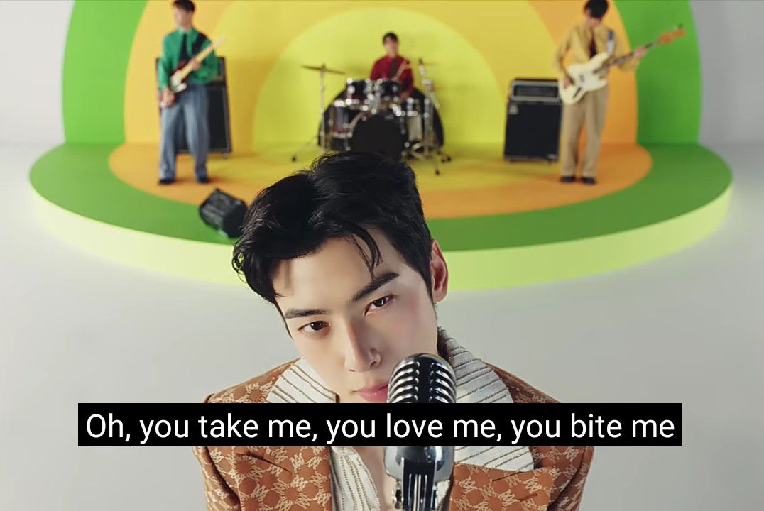 A moment captured by a fan of Cha Eunwoo