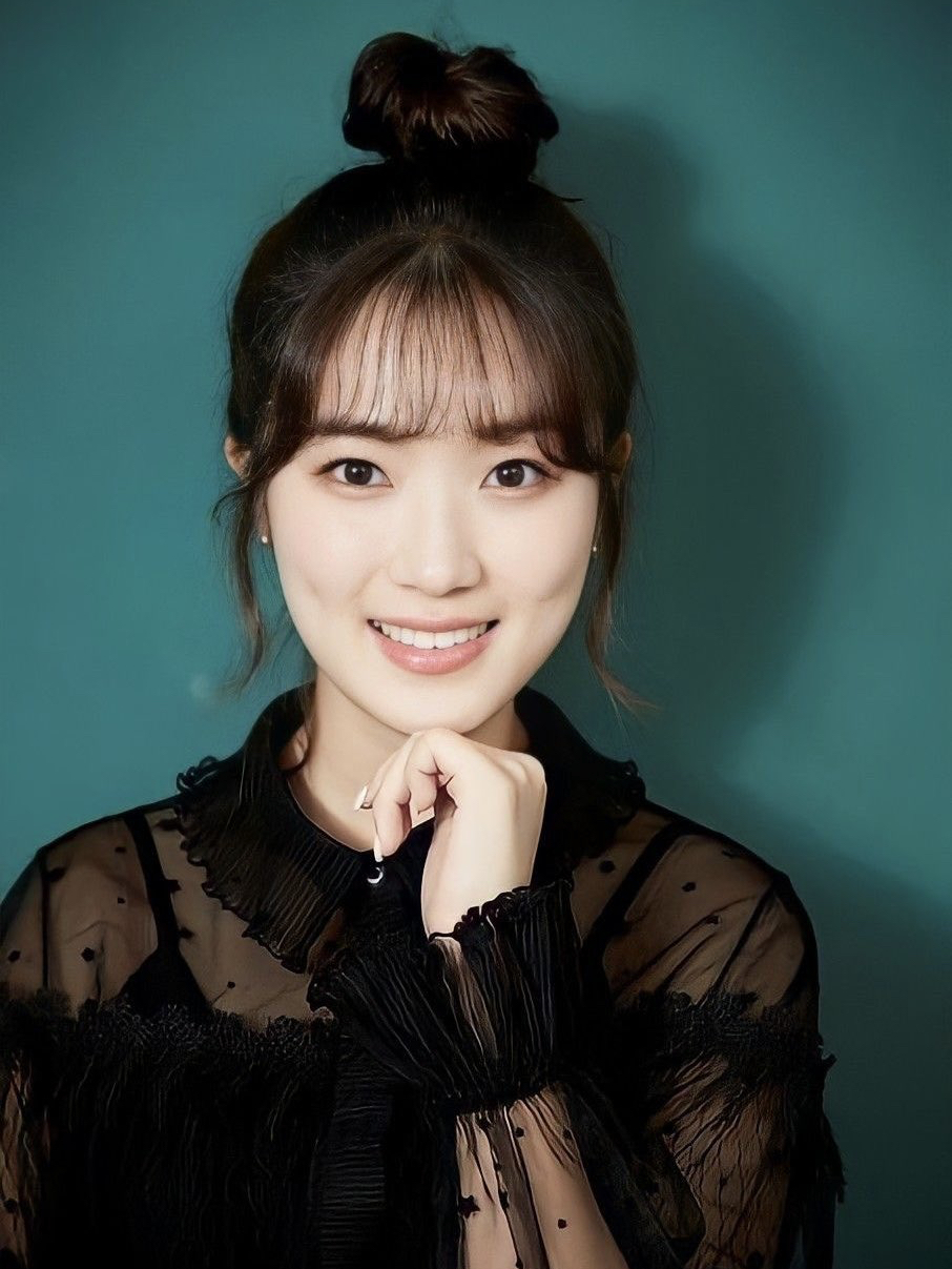 A moment captured by a fan of Kim Hyeyoon