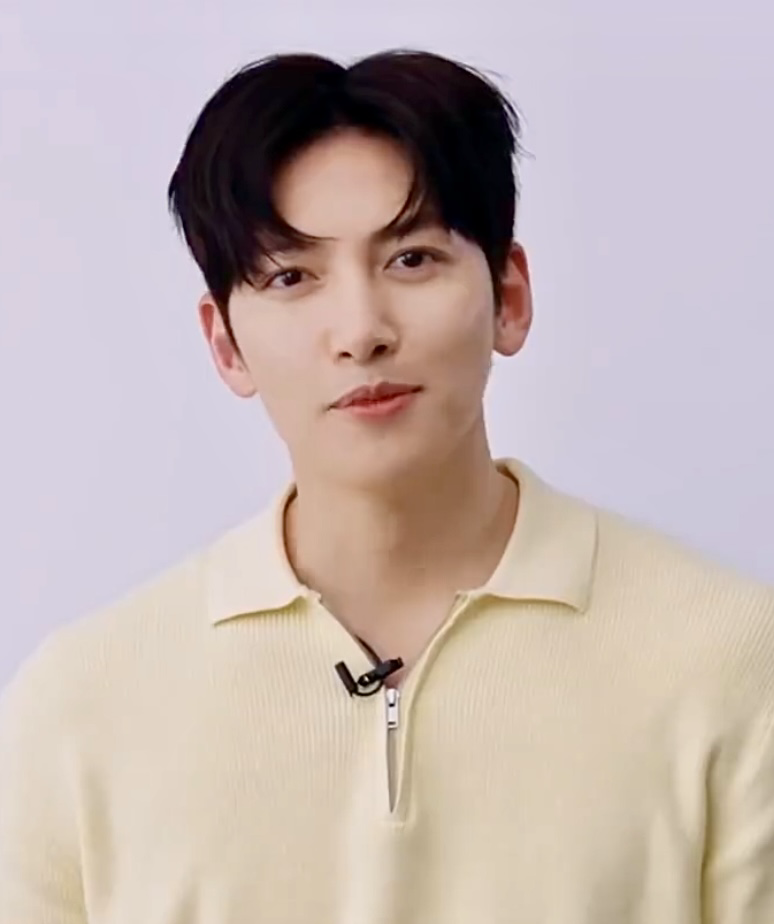 Behind-the-scenes cut of Ji Changwook