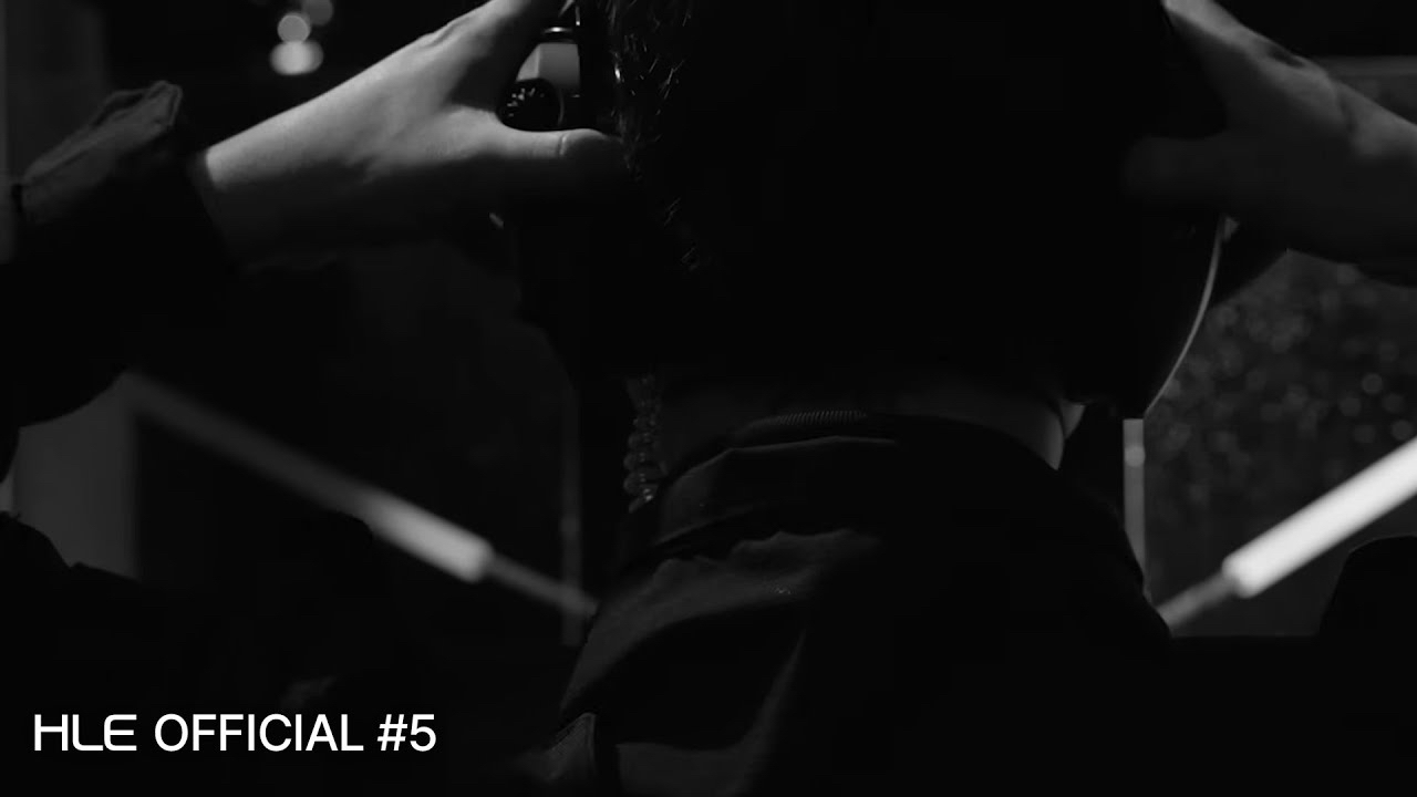 Behind-the-scenes cut of Gumayusi