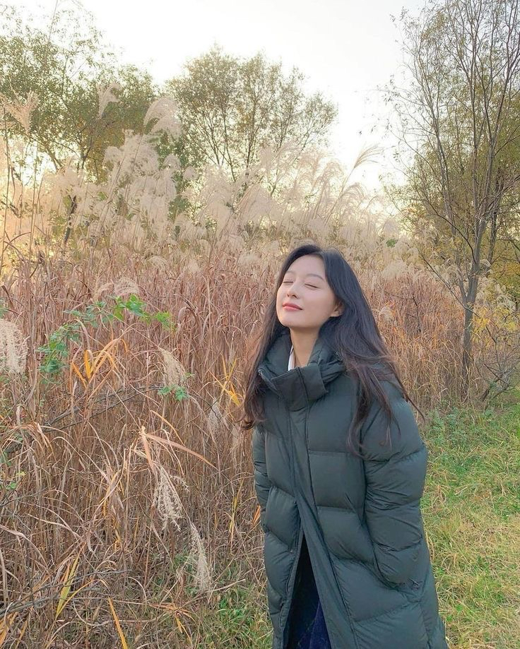 A moment captured by a fan of Kim Jiwon