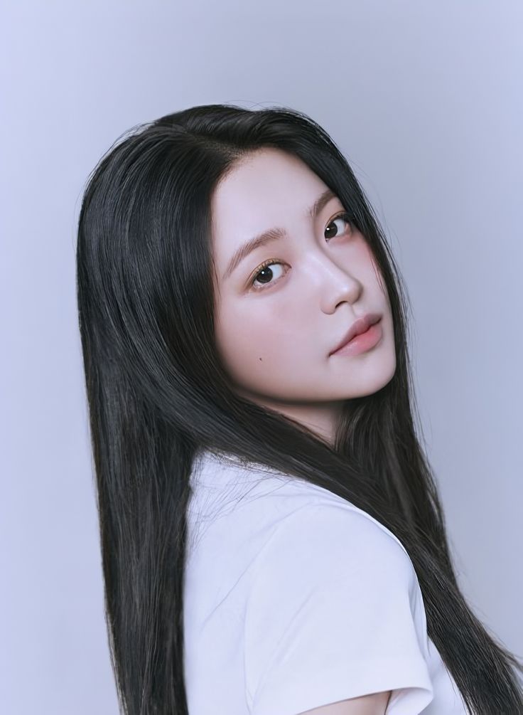 A moment captured by a fan of Yeri (1999)