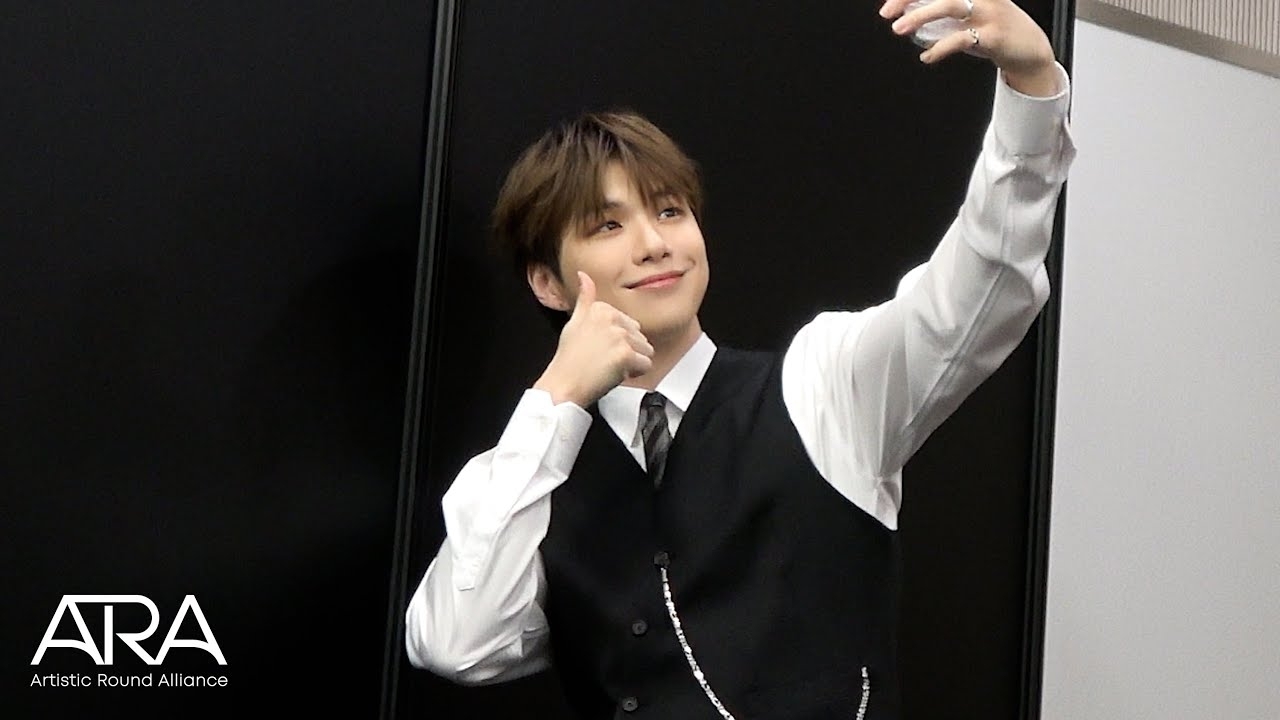 Behind-the-scenes cut of Secret Garden