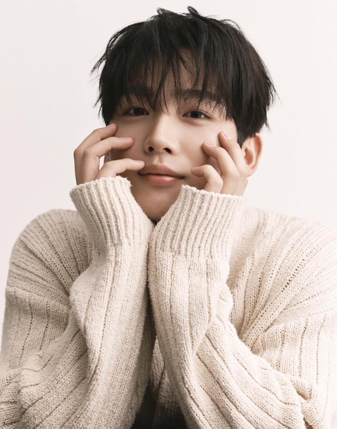 Recent activity shot of Kim Yohan