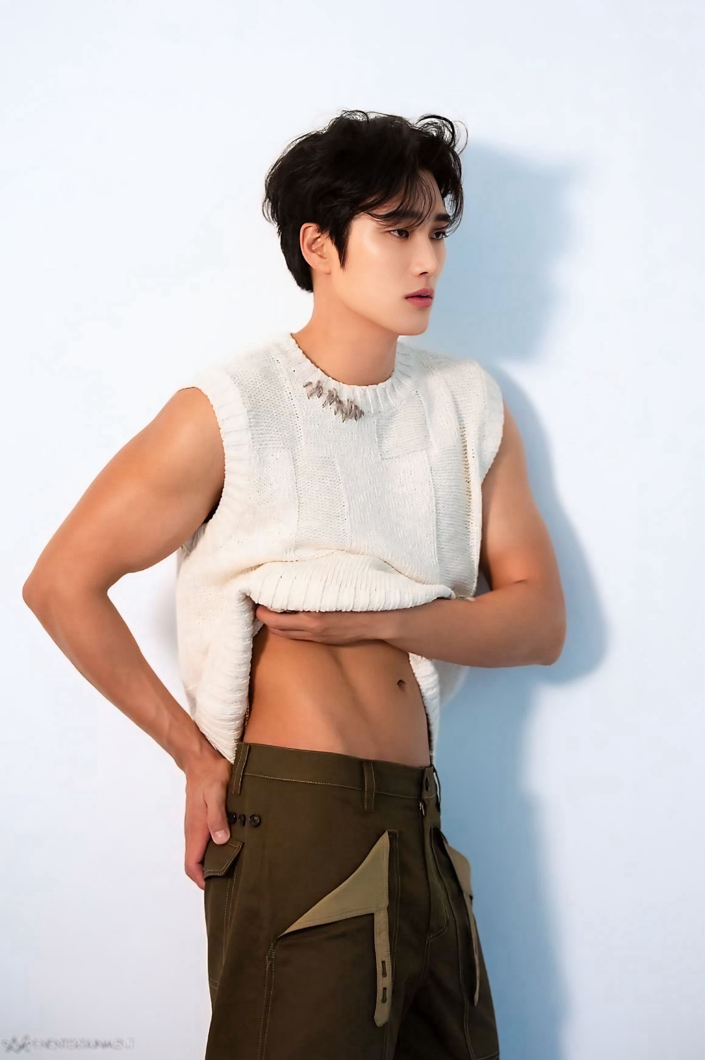 Behind-the-scenes cut of Ahn Bohyun