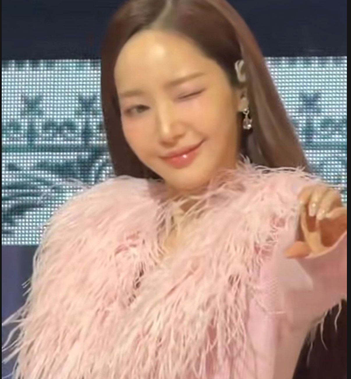 パク・ミニョンの最新写真