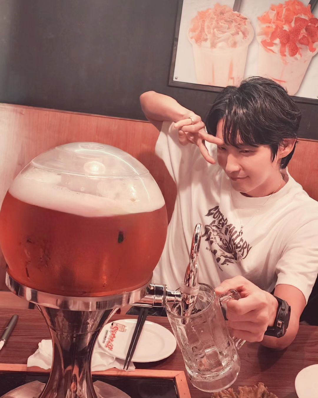 Cuplikan di balik layar dari Lee Joongi