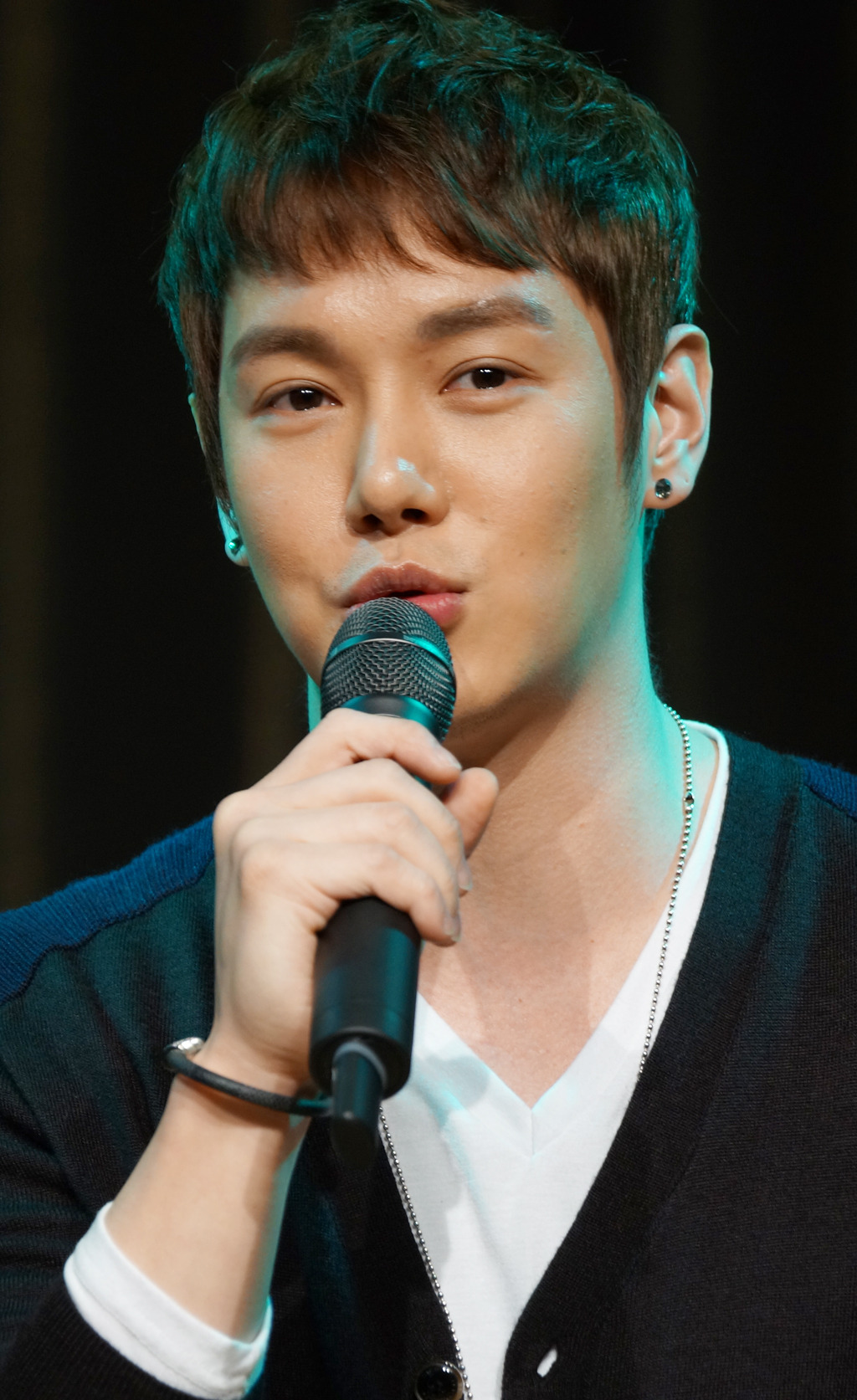 Latest photo of Hwanhee