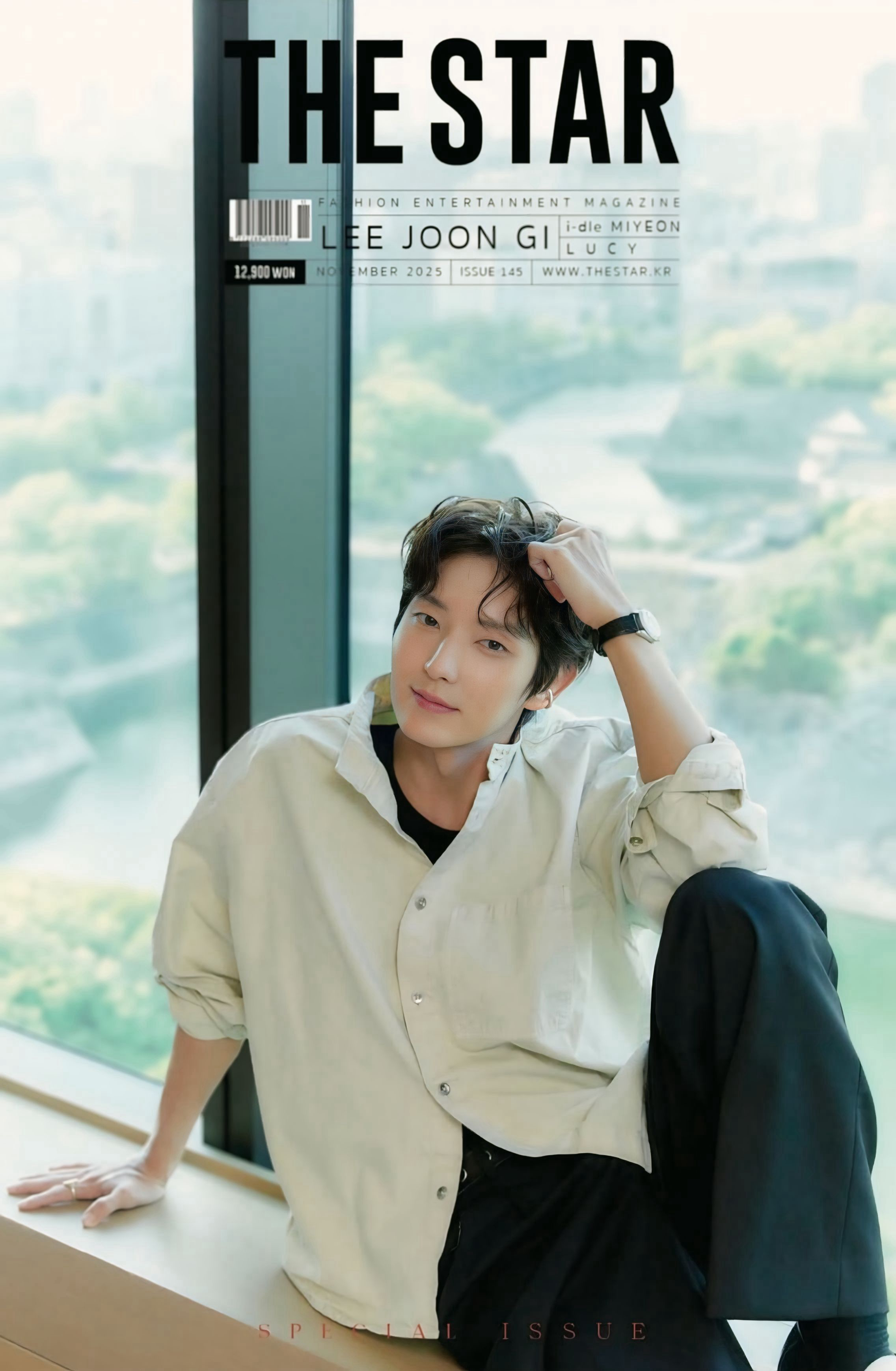 A moment captured by a fan of Lee Joongi
