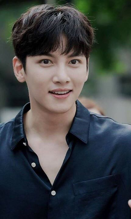 チ・チャンウクの最近の活動ショット