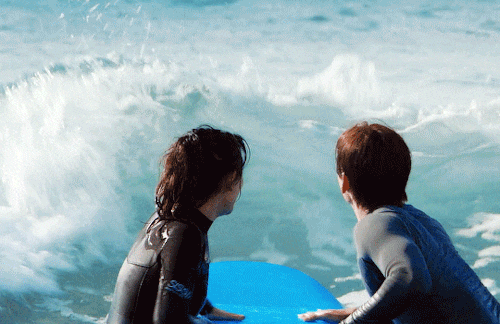 Behind-the-scenes cut of Kim Jiwon