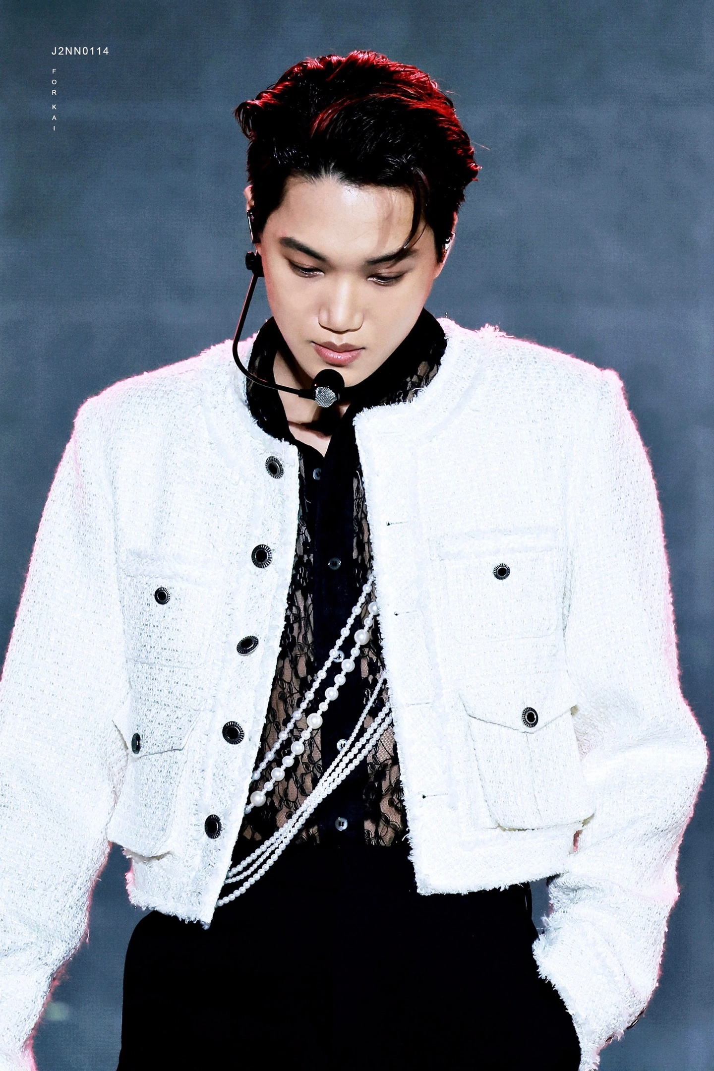 A moment captured by a fan of KAI