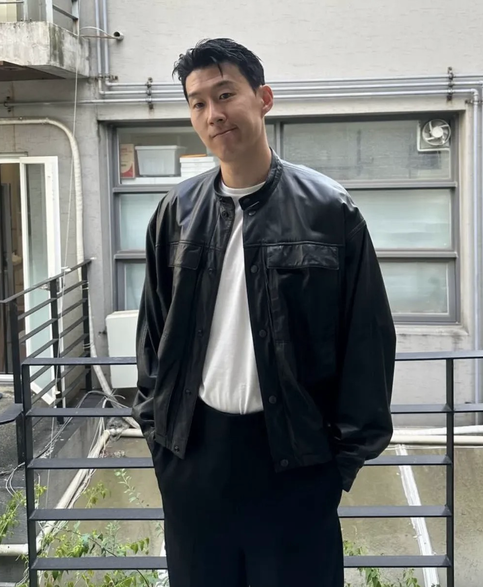 손흥민 최근 활동샷
