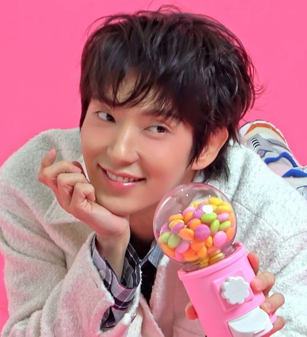 Recent activity shot of Lee Joongi