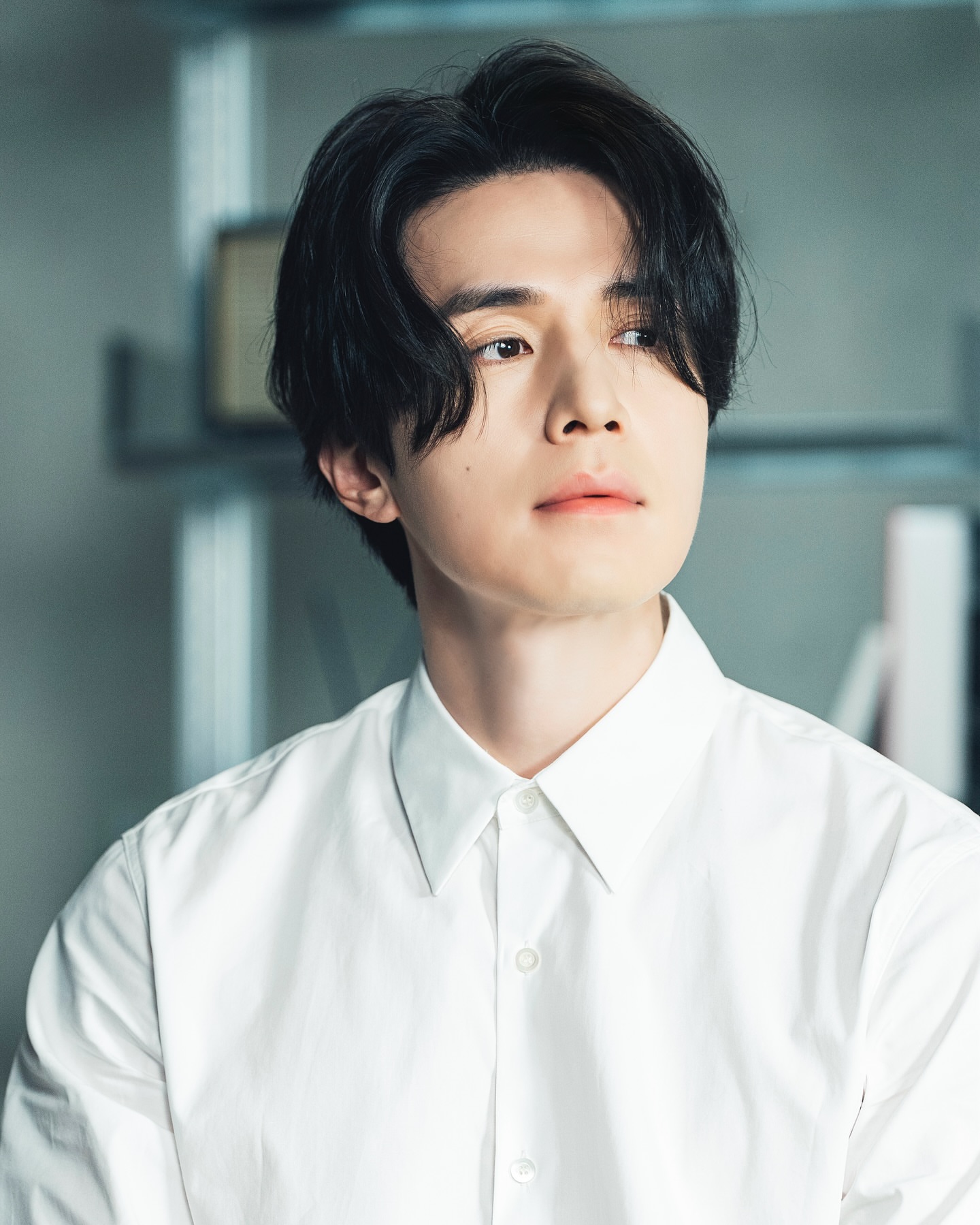 Recent activity shot of Lee Dongwook