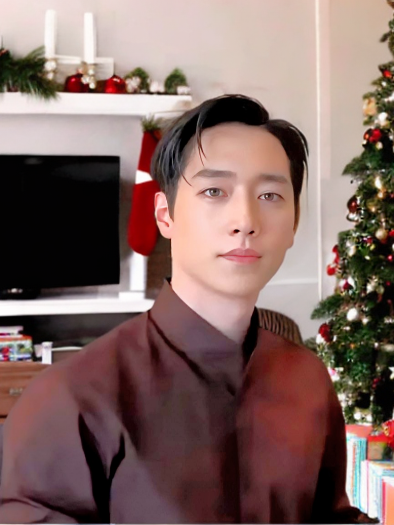 A moment captured by a fan of Seo Kangjoon