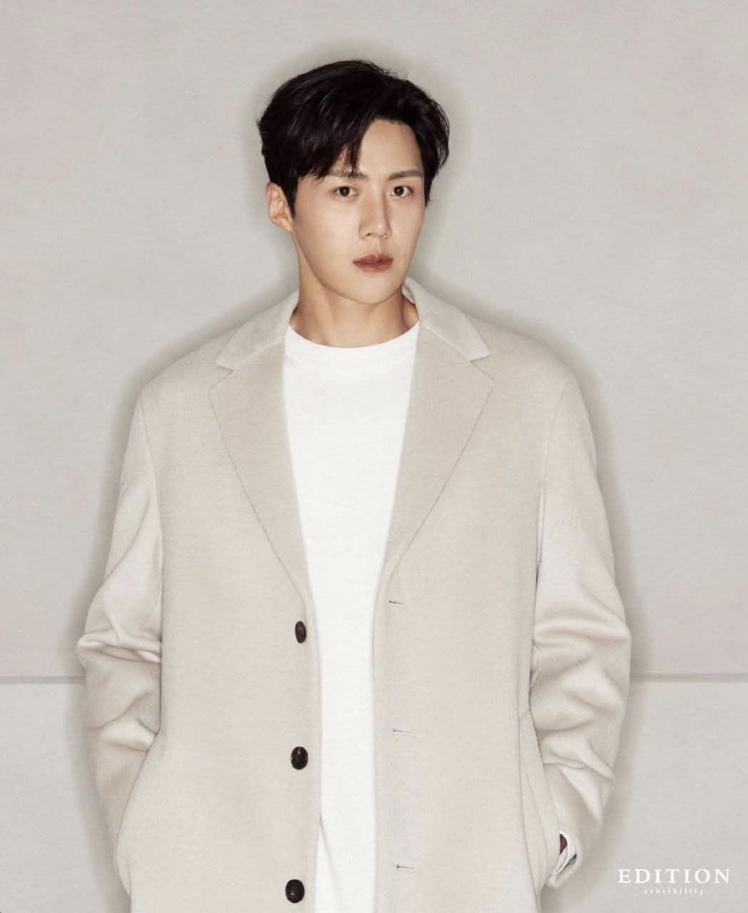 Behind-the-scenes cut of Kim Seonho