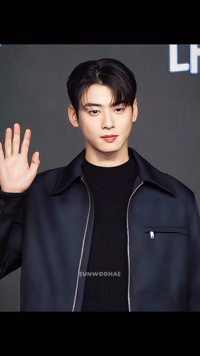 Today's popular wallpaper in Cha Eunwoo community