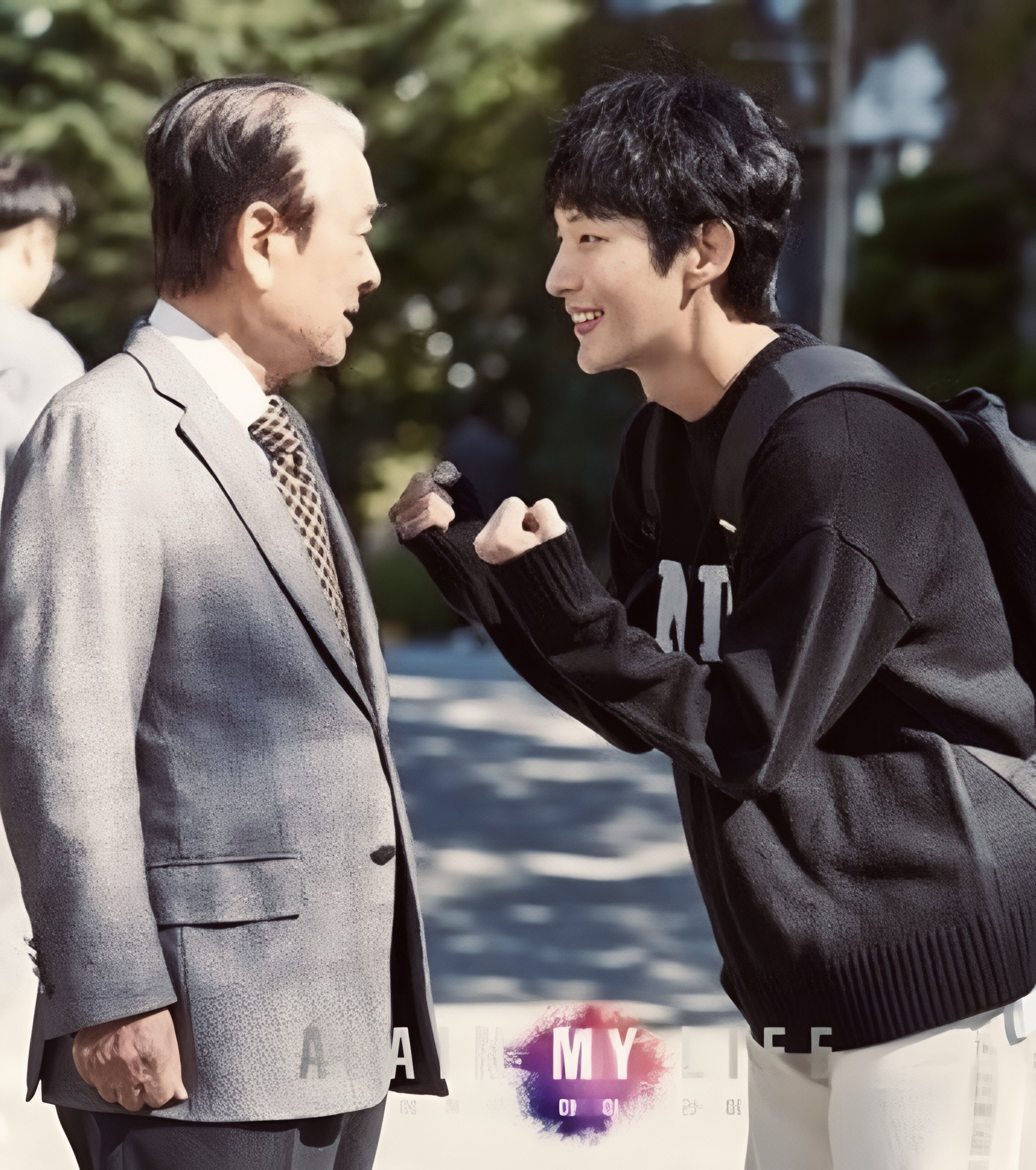 A moment captured by a fan of Lee Joongi