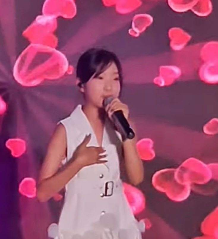 Latest photo of Bin Yeseo