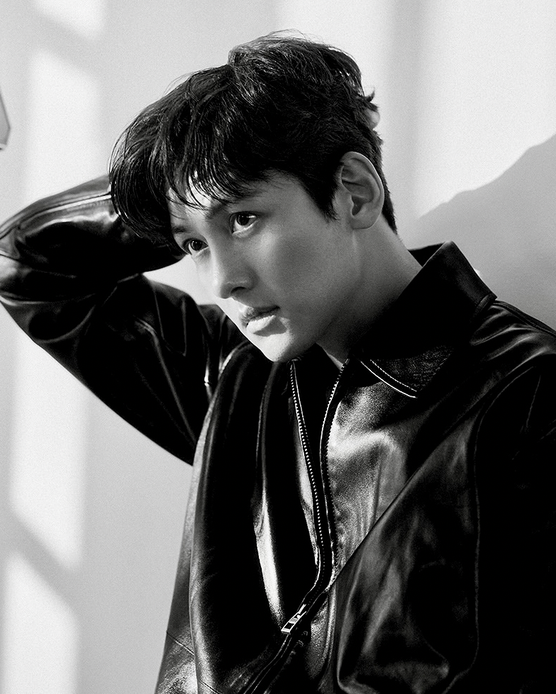 粉丝拍下的池昌旭瞬间