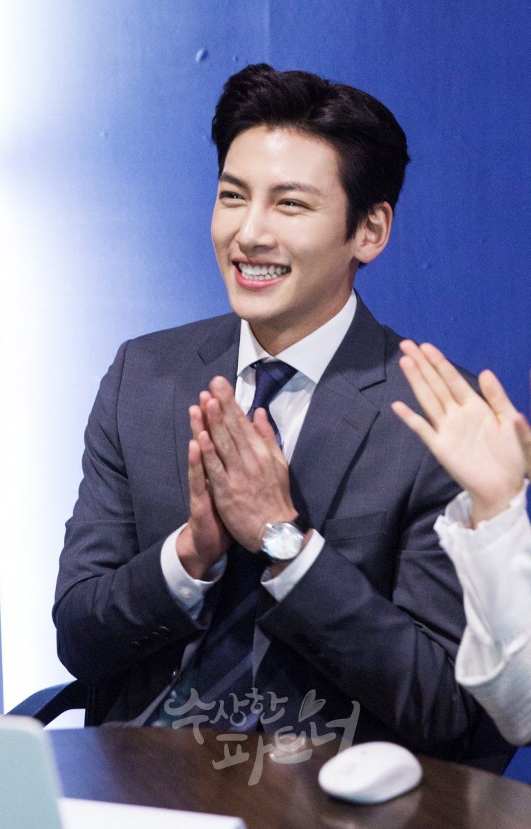 A moment captured by a fan of Ji Changwook