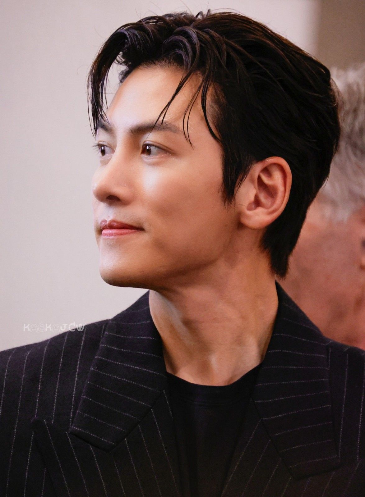 粉絲拍下的池昌旭瞬間