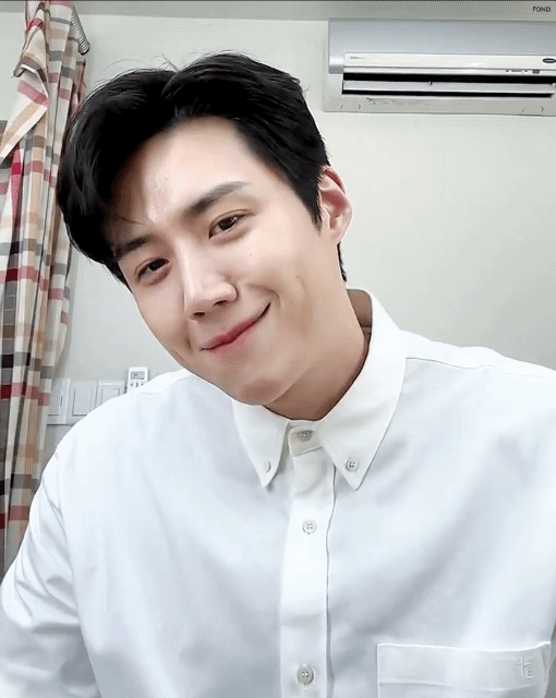 김선호 최근 활동샷