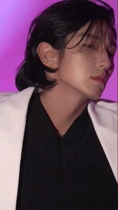 Latest photo of Lee Joongi