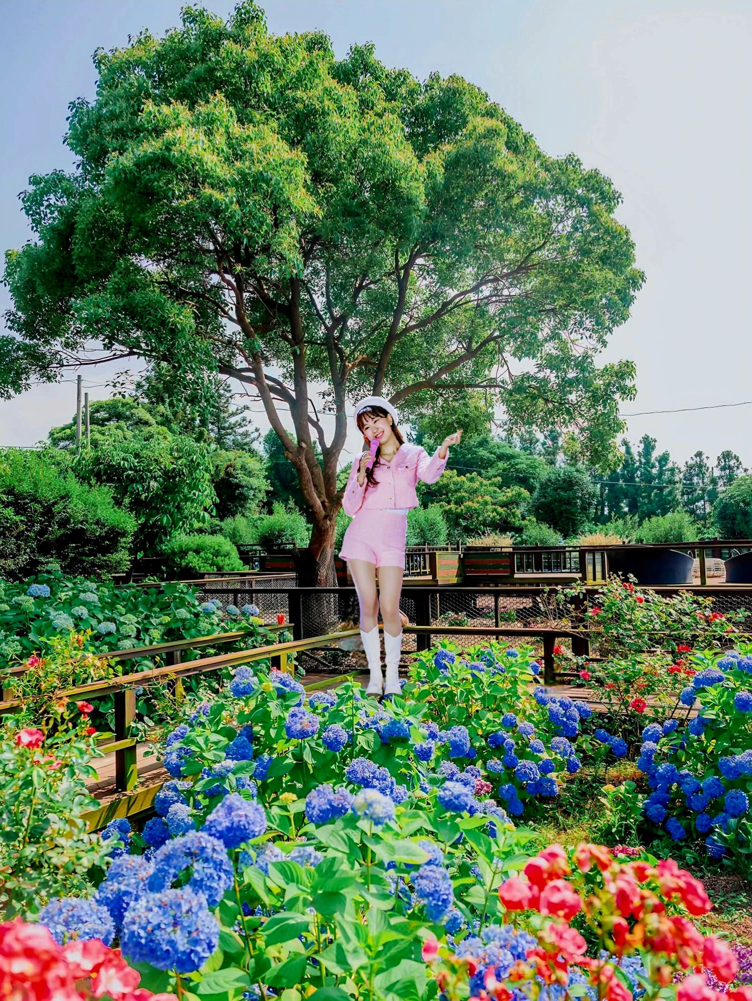 Recent activity shot of Jeon Yujin