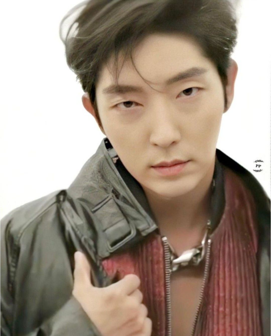 Foto terbaru dari Lee Joongi